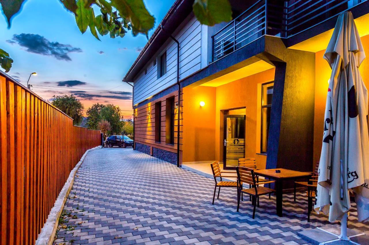 Casa Baimareana Otel Baia Mare Dış mekan fotoğraf