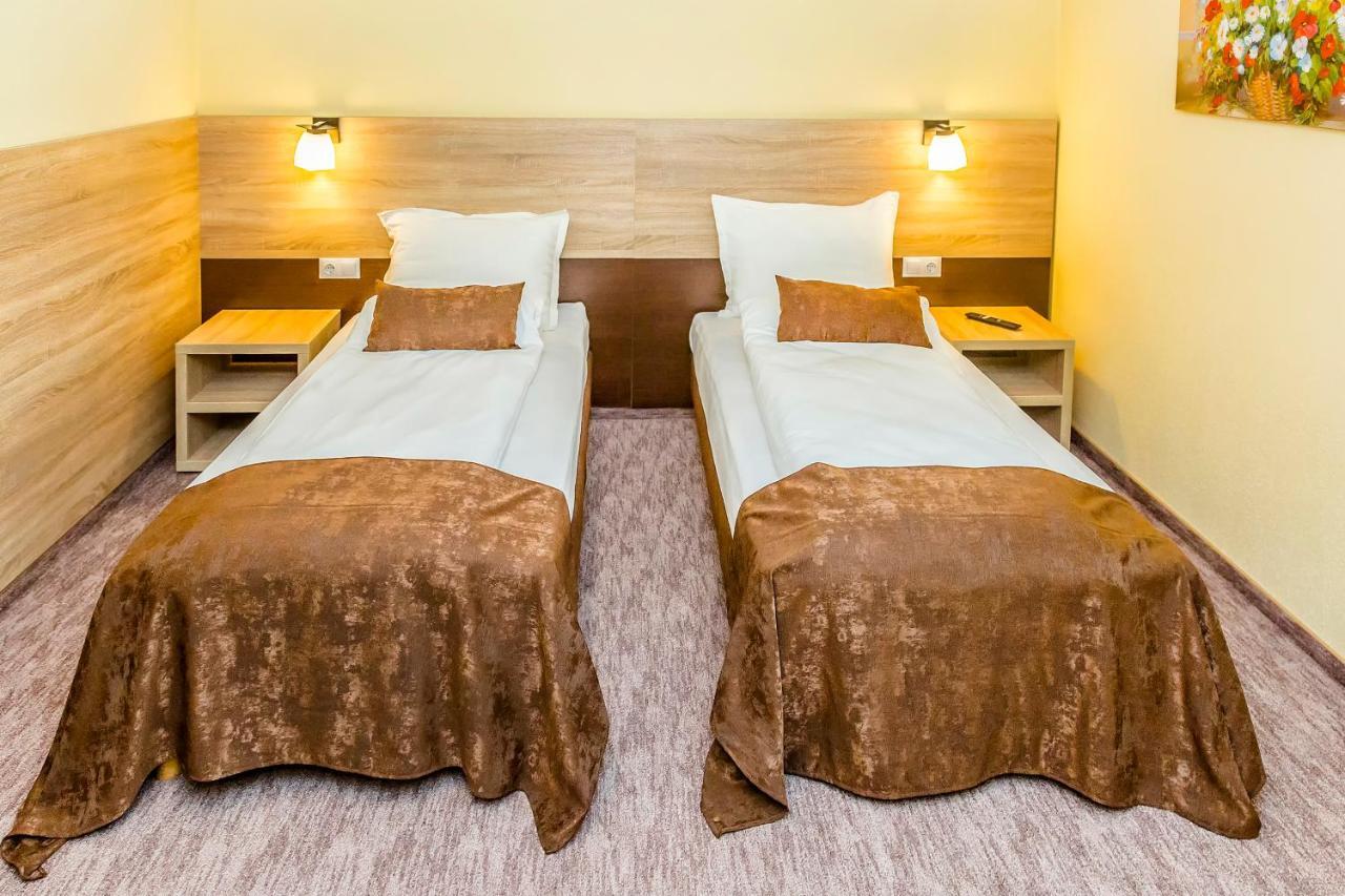 Casa Baimareana Otel Baia Mare Dış mekan fotoğraf